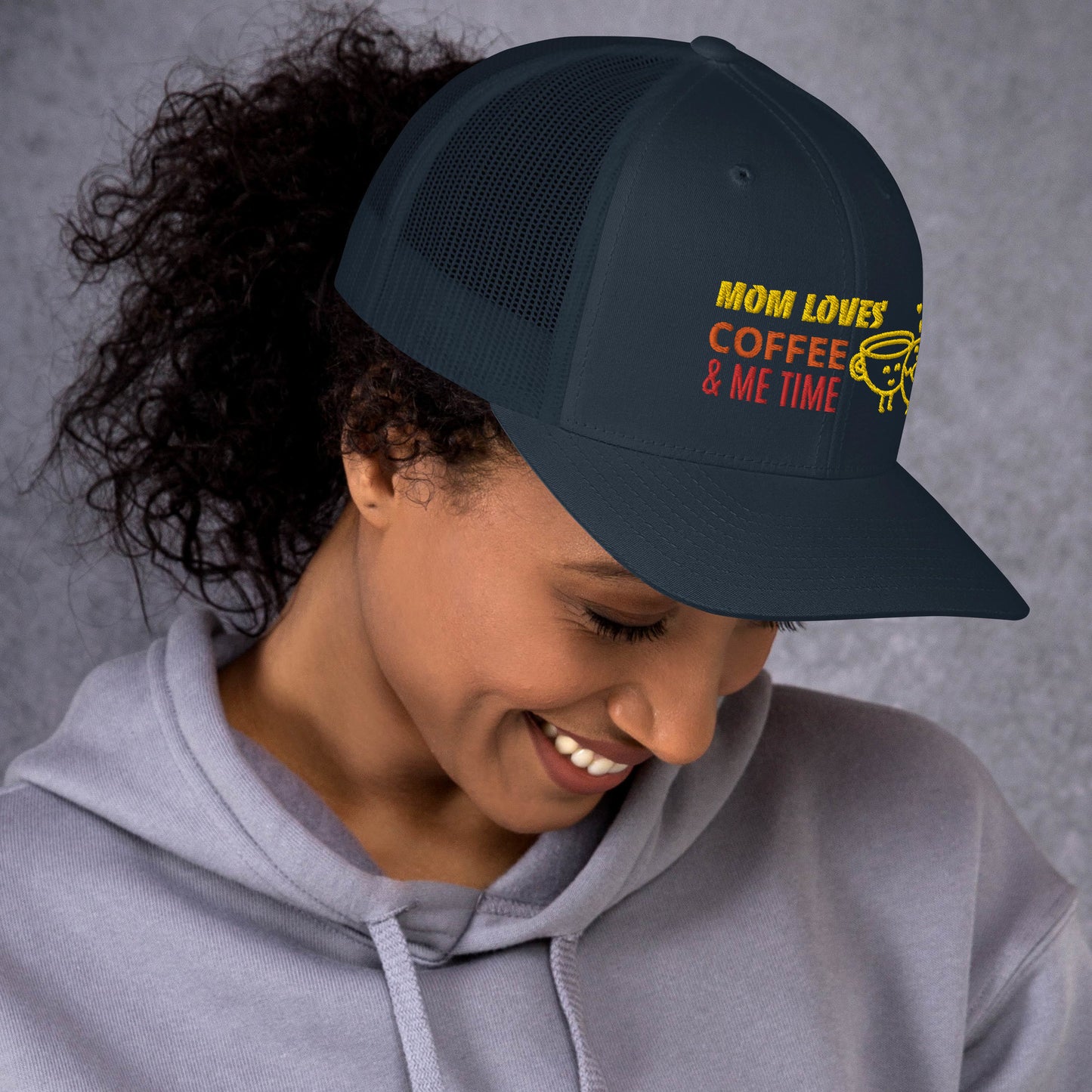 MOM & COFFEE Trucker Cap