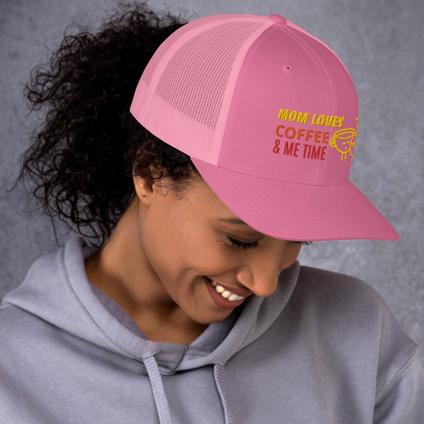 MOM & COFFEE Trucker Cap