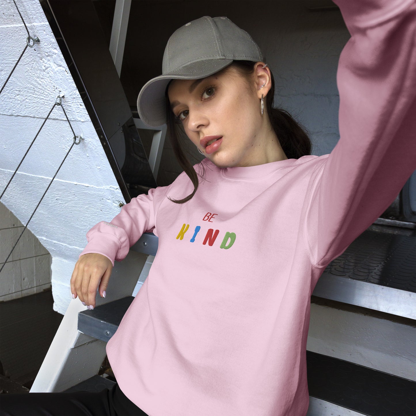 Sudadera unisex Be Kind